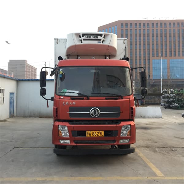 top roof mounting large truck refrigeration unit delivery